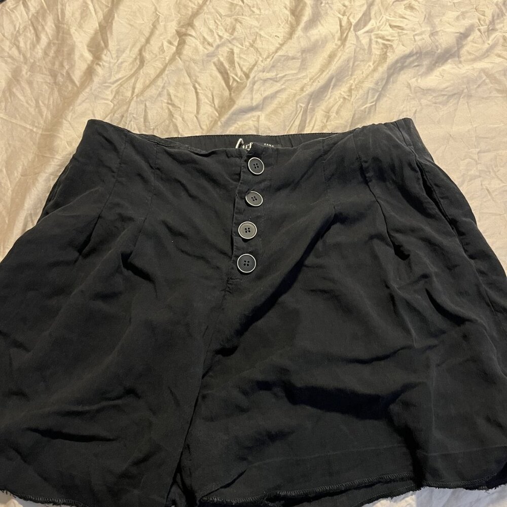 Zara Size Extra Large (XL) Women's Black Sailor Style Button Front Shorts - High